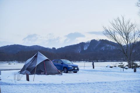   三菱RVRで行くスノーキャンプ＠猪苗代湖　その１「雪上での設営６か条」