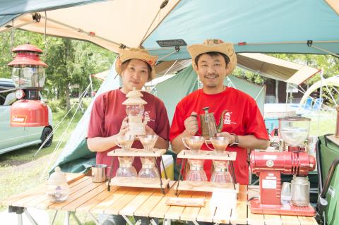   ガルヴィ×小栗農園のコラボほうじ茶「Roastea」をコーヒーのプロに試飲してもらいました！