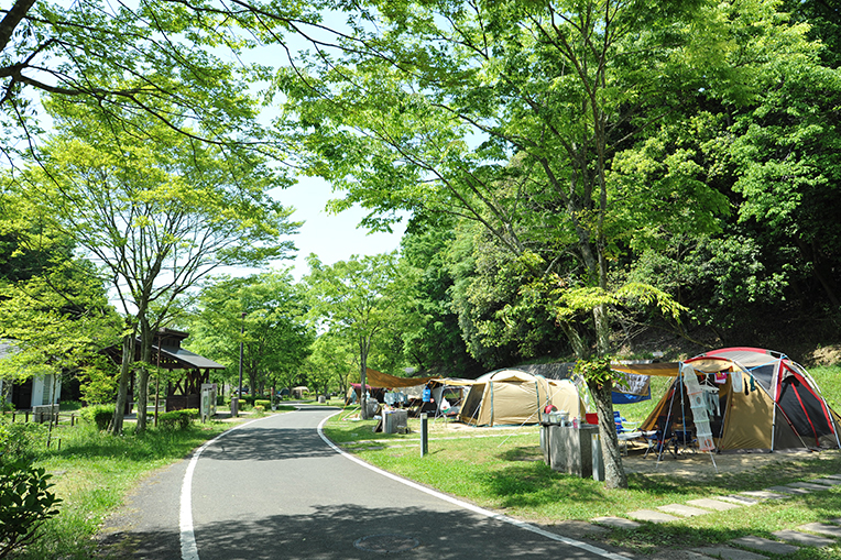   スタンプを集めて豪華賞品を当てよう！　 No.84_国営讃岐まんのう公園オートキャンプ場「ホッ！とステイまんのう」