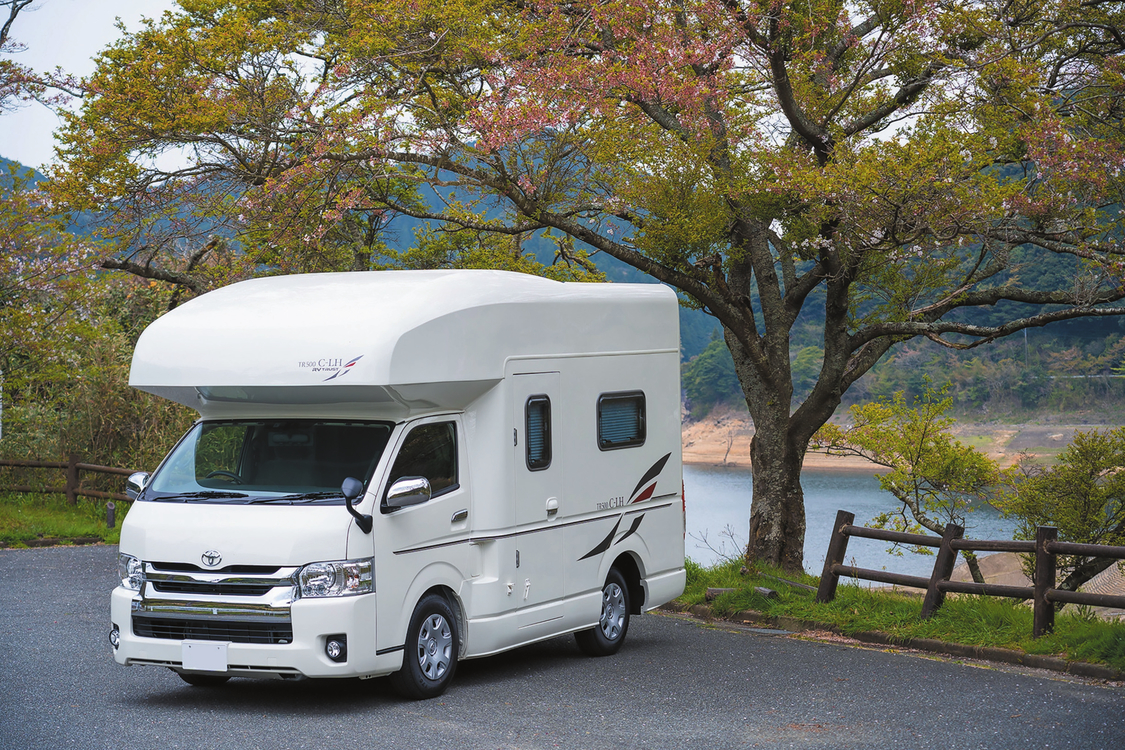   上質なプライベート空間でワンランク上の旅へ！ RVトラスト TR500 C-LH 4WD