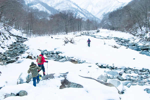   真冬の谷川岳で雪中登山！難路の先の絶景が凄かった！