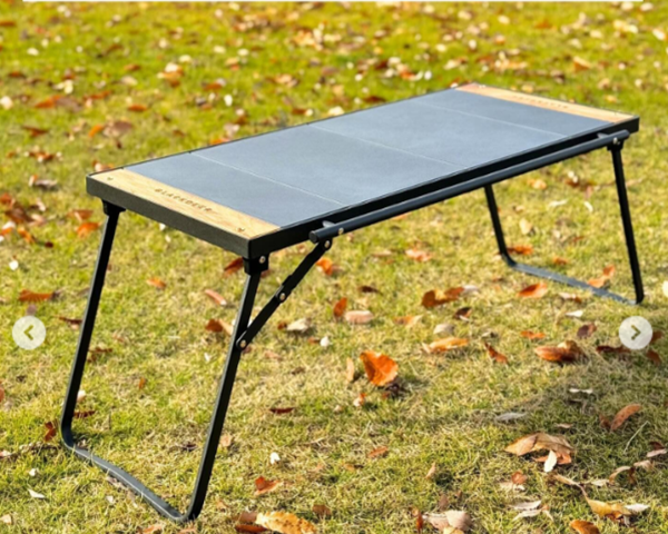   神コスパ！わずか”５秒”で簡単に組み立てられるキャンプテーブルが優秀すぎた…！