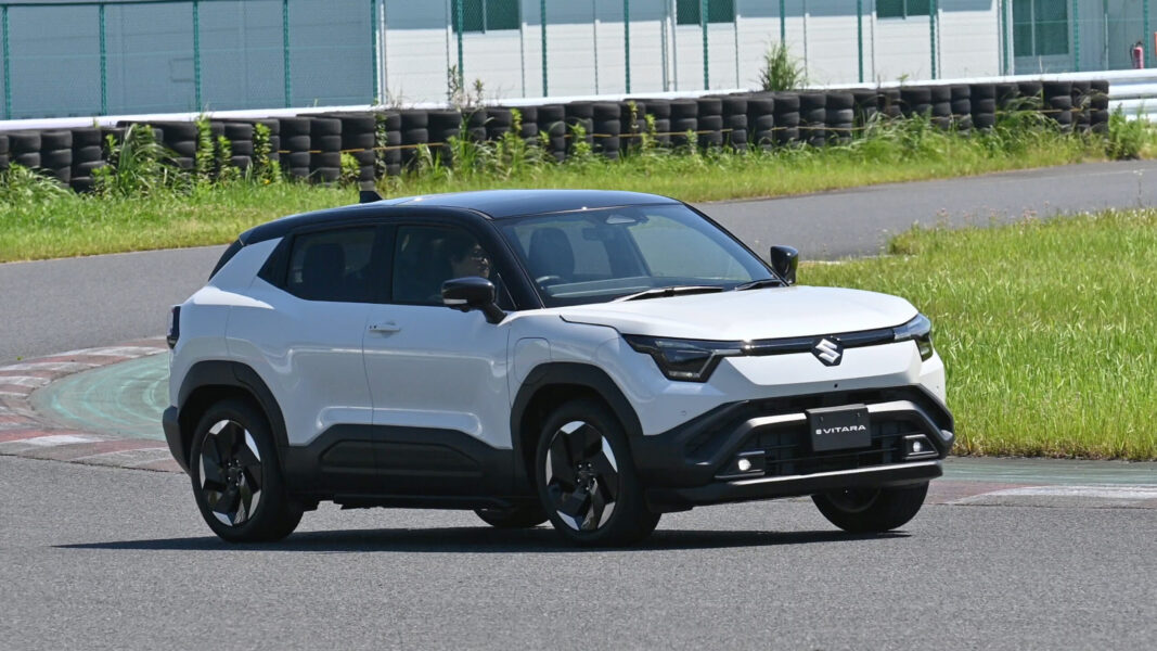   日本発売前のプロトタイプを試乗！スズキ初のEVはなんとSUVだった！［スズキe ビターラ］