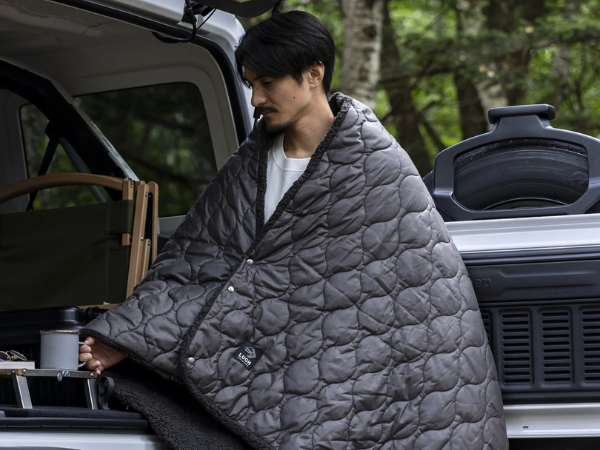   極寒キャンプまで大活躍！LUGH魔法瓶ブランケットが優秀すぎる！