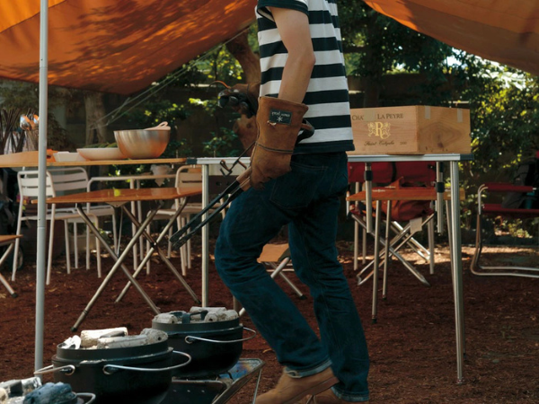   スノーピークの「ファイヤーサイドグローブ」が焚き火の相棒に優秀すぎる！