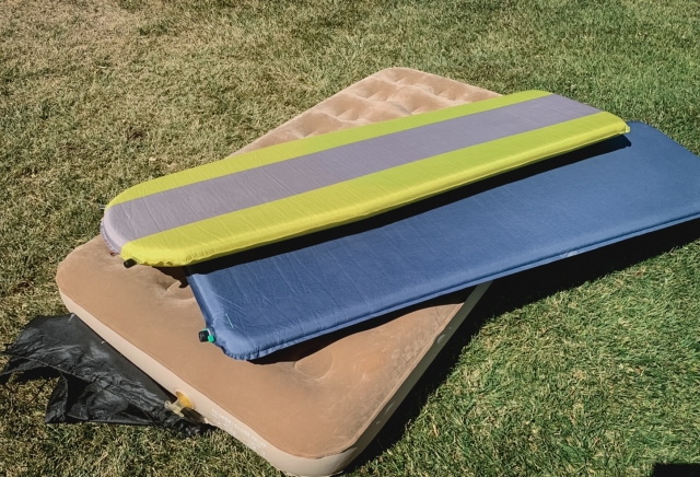   冬キャンプでやりがち…寝袋は完璧なのに寒くて起きる人の共通点と寒さ対策を紹介