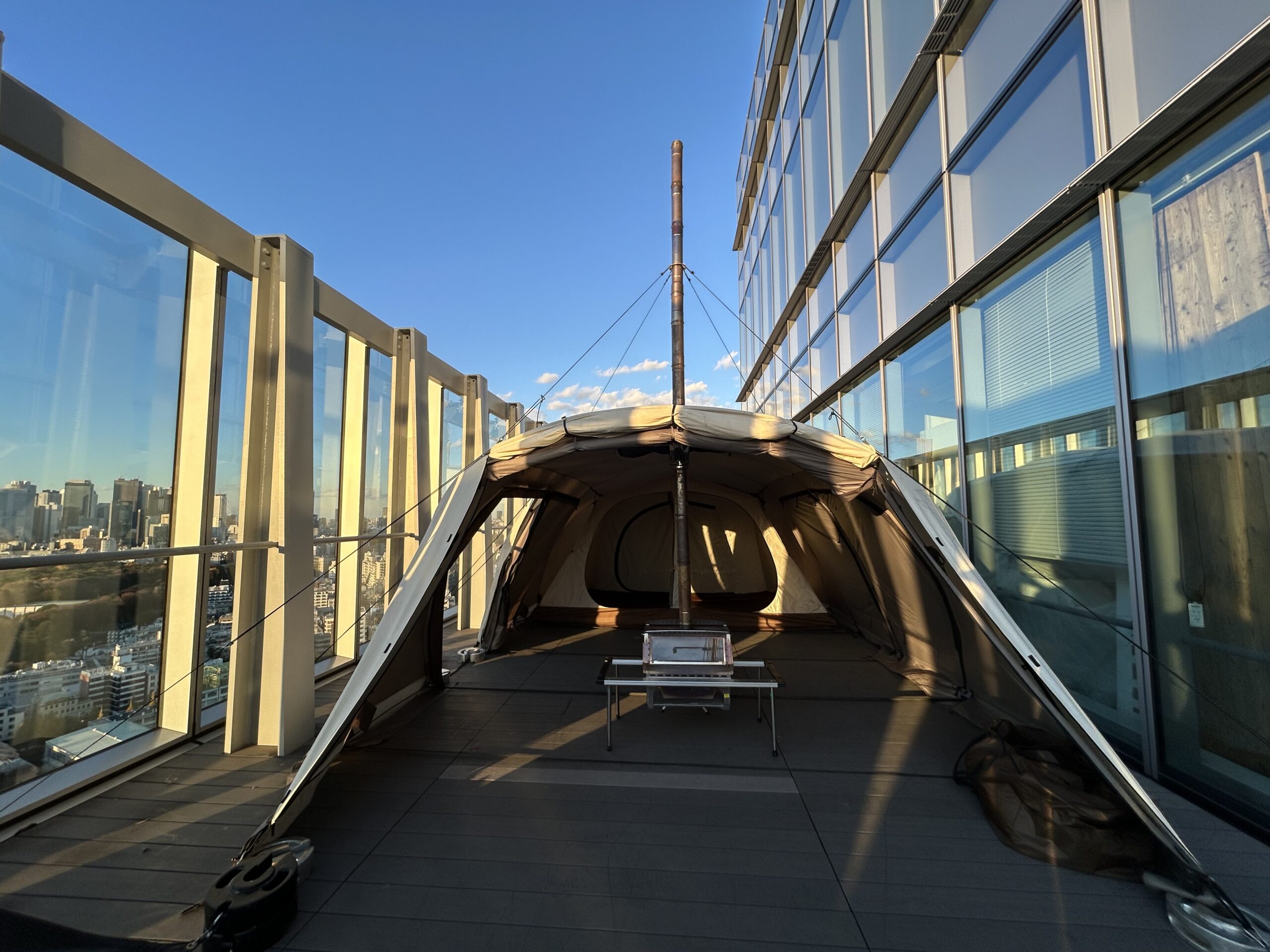   17年ぶり大進化！スノーピーク「ランドロック MFS」は女性も設営簡単な最強テントだった